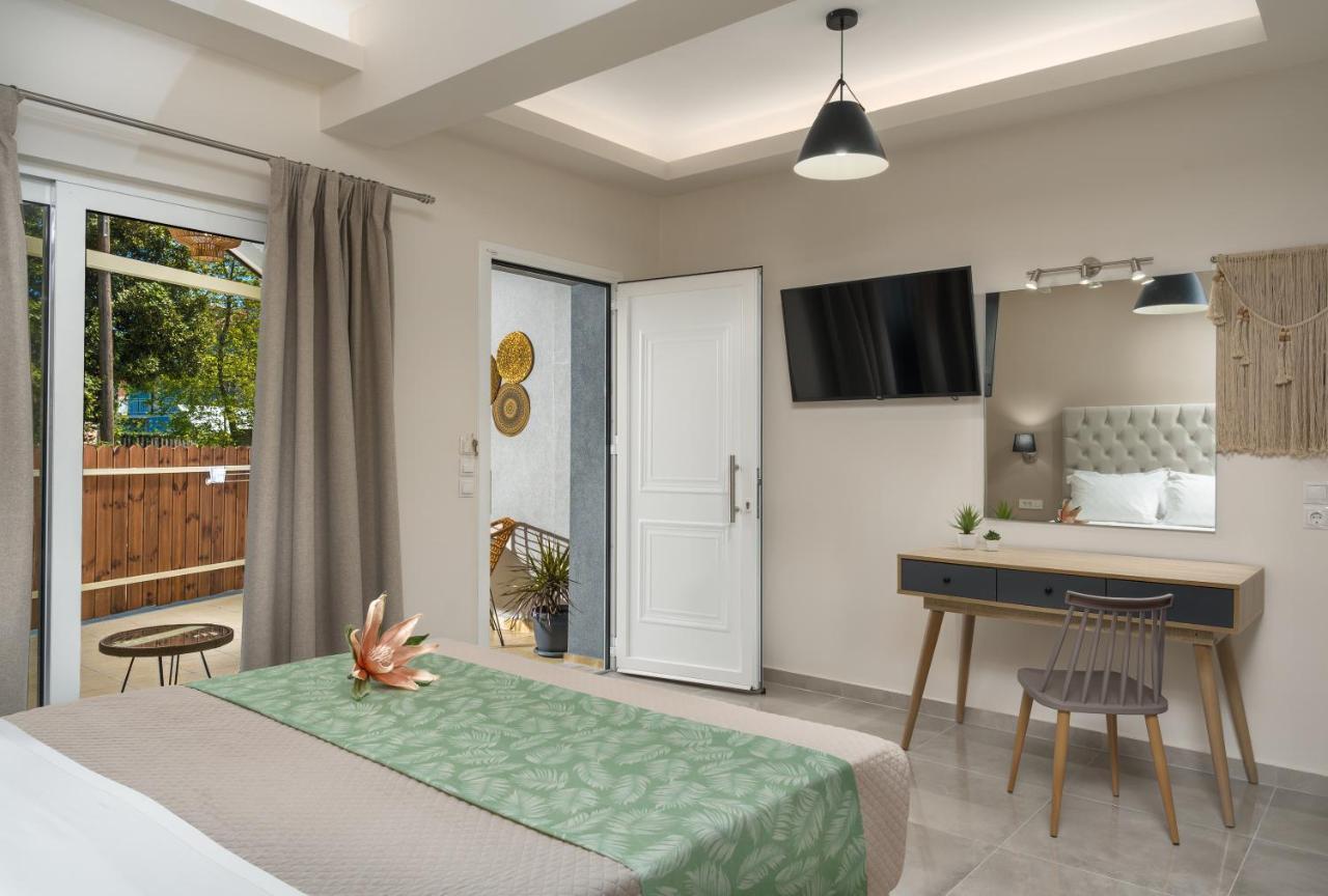 Iris & Rhea Junior Suites Tsilivi  Exteriör bild